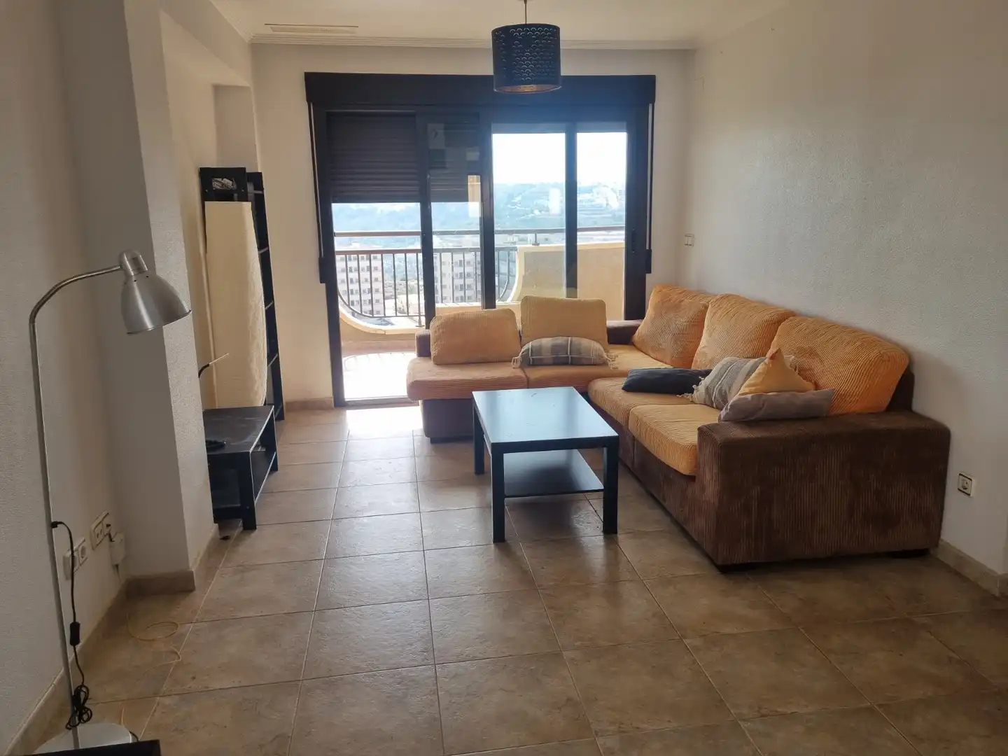 Sala de estar de Ático en venta en Elche / Elx con Aire acondicionado, Terraza y Amueblado