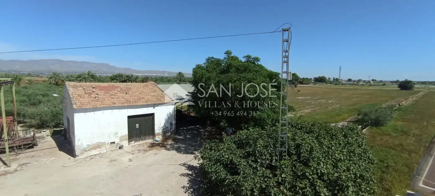 Casa o chalet en venta en Crevillent con Aire acondicionado, Calefacción y Jardín privado