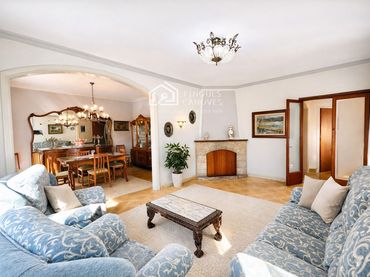 Villa in vendita a Passeig Mossèn Lluís Constants