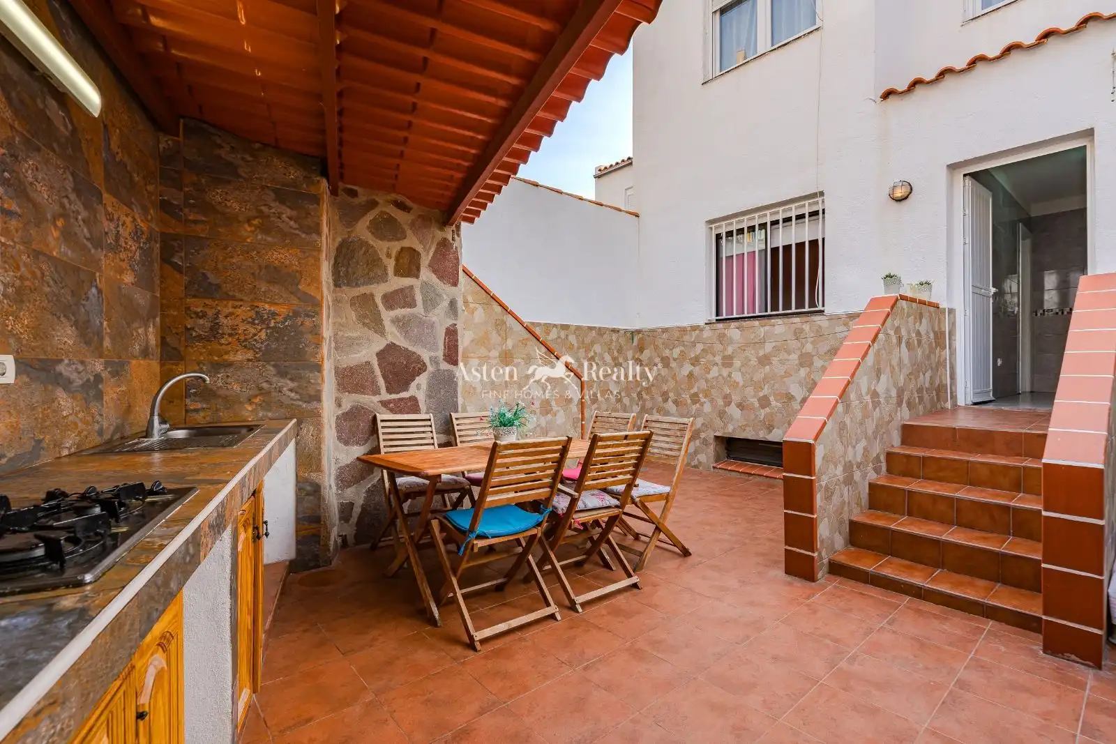 Terrassa de Casa adosada en venda en Santiago del Teide amb Terrassa, Piscina i Moblat