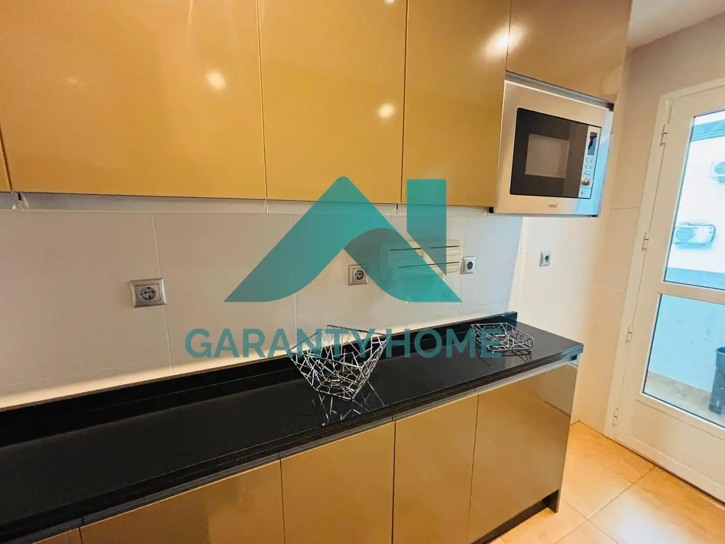 Flat with terrace to rent in Ruta de la Plata, imagen 11