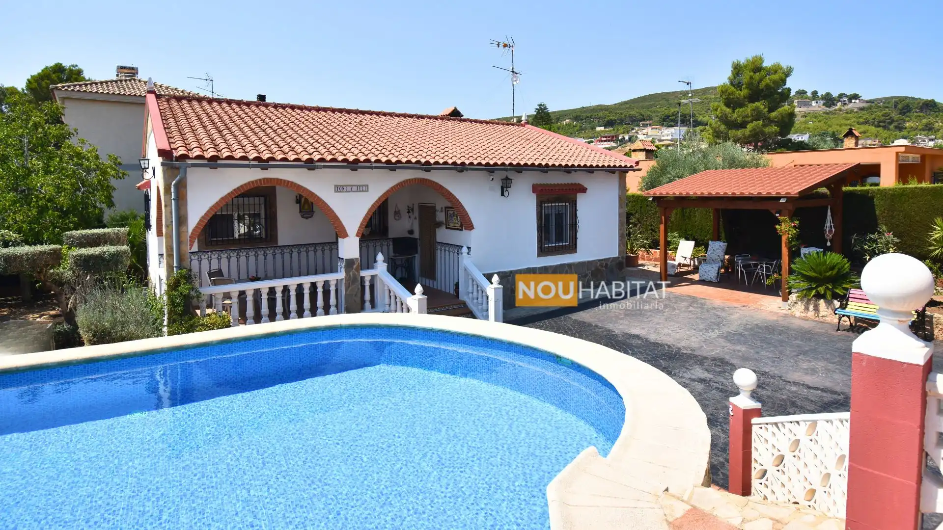 Villa mit Pool zum Verkauf in Montroi / Montroy, imagen 34