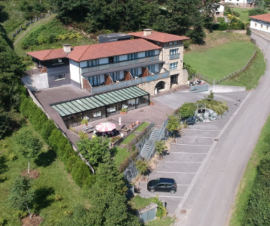 Building for sale in Zeanuri