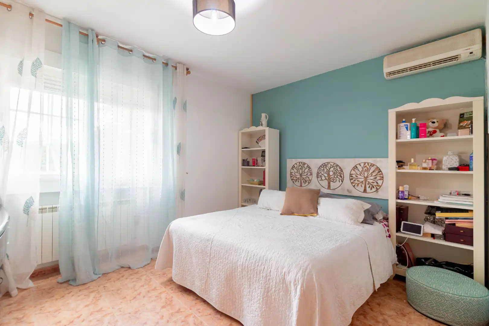 Habitación de Casa o chalet en venta en Nuevo Baztán con Aire acondicionado, Calefacción y Jardín privado