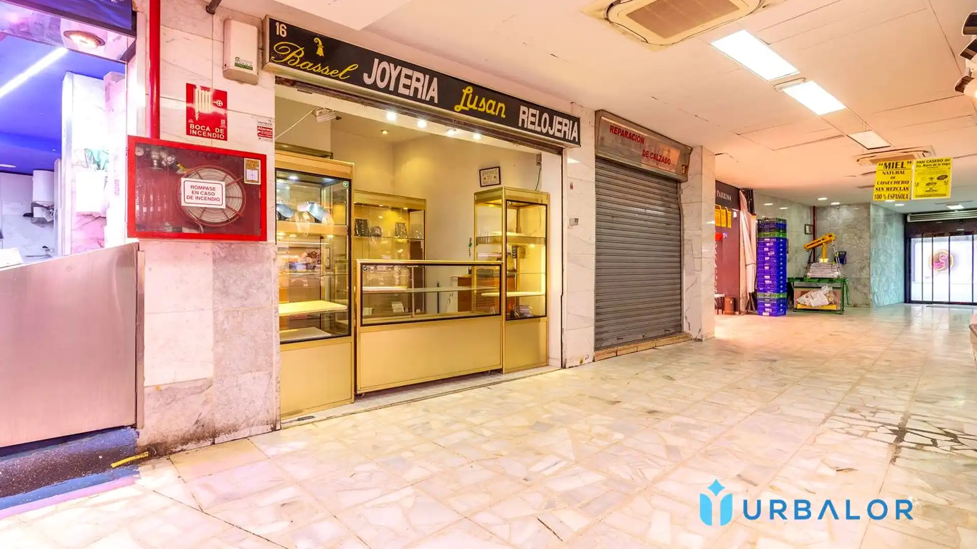 Local en venta en Alcorcón