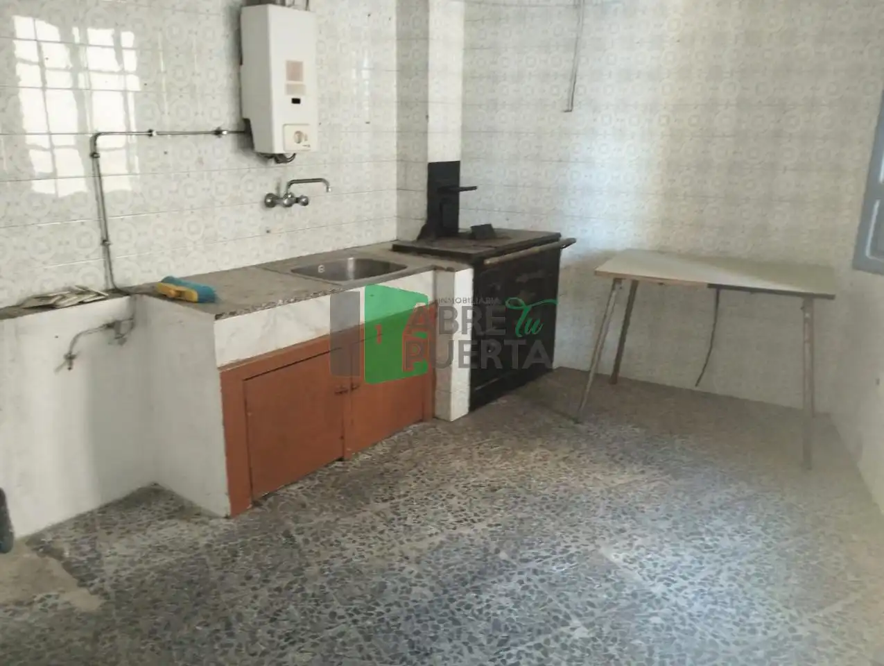 Kitchen of Houses for sale in Ourense Capital   with Private garden