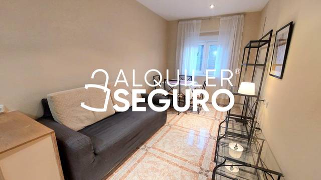 Piso en Alquiler en de la Hacienda de Pavones en Marroquina