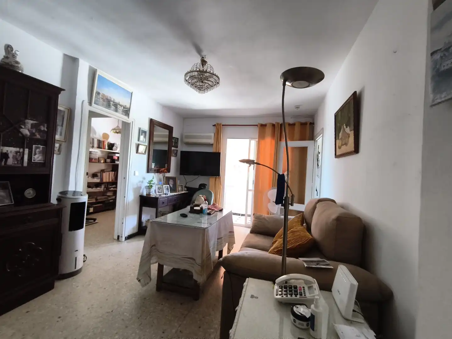 Sala d'estar de Pis en venda en  Sevilla Capital amb Aire condicionat i Balcó
