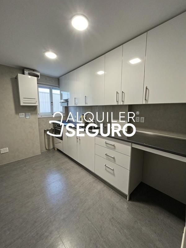 2 hab, 60m² en Puerta Bonita, Carabanchel,  Madrid Capital - Image 3