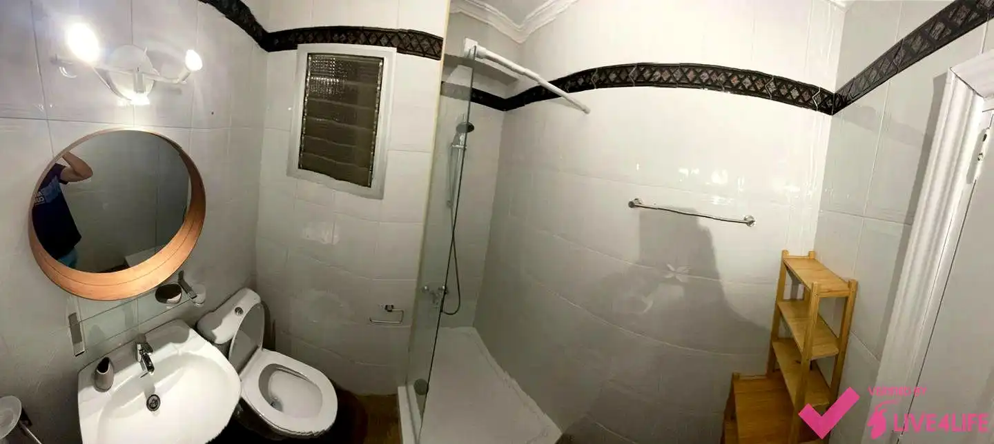 Piso de alquiler en Nalón, El Plantinar – Avda. La Paz - El Juncal