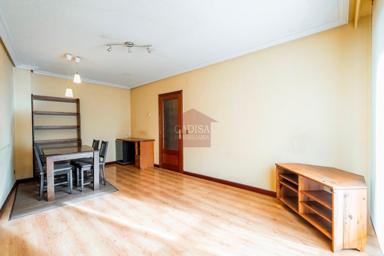 Living room of Flat for sale in Santa Marta de Tormes  with Heating and Furnished