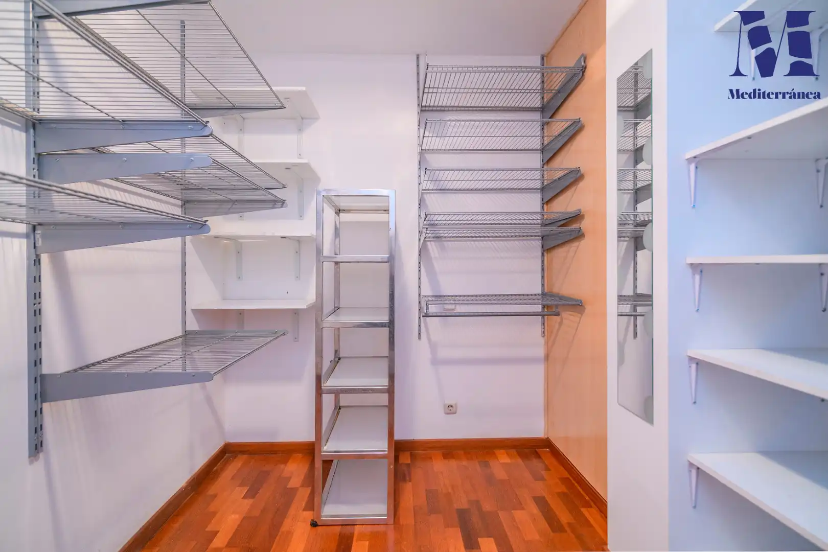 Flat for rent in Castelldefels  with Air Conditioner, Heating and Parquet flooring