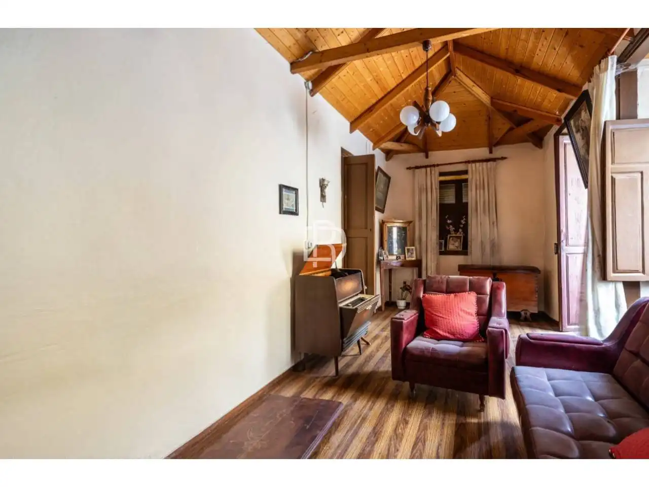 Sala d'estar de Casa o xalet en venda en Icod de los Vinos amb Terrassa i Moblat