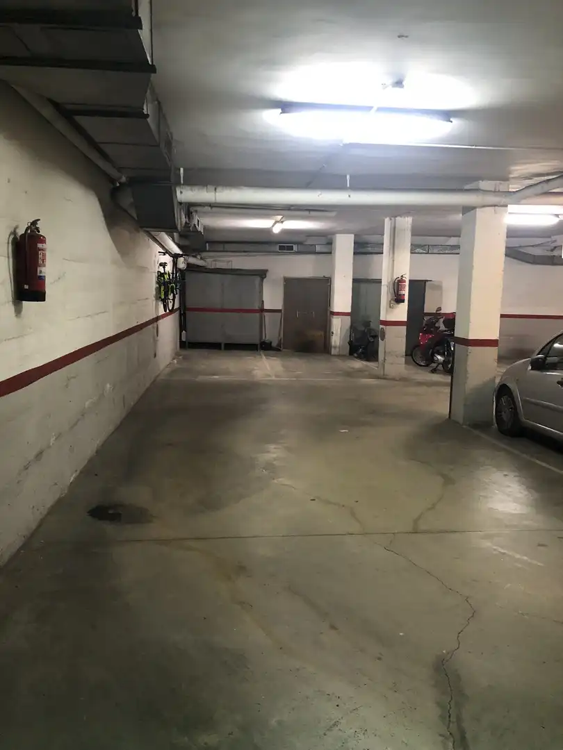 Parking de Garaje en venta en Esplugues de Llobregat