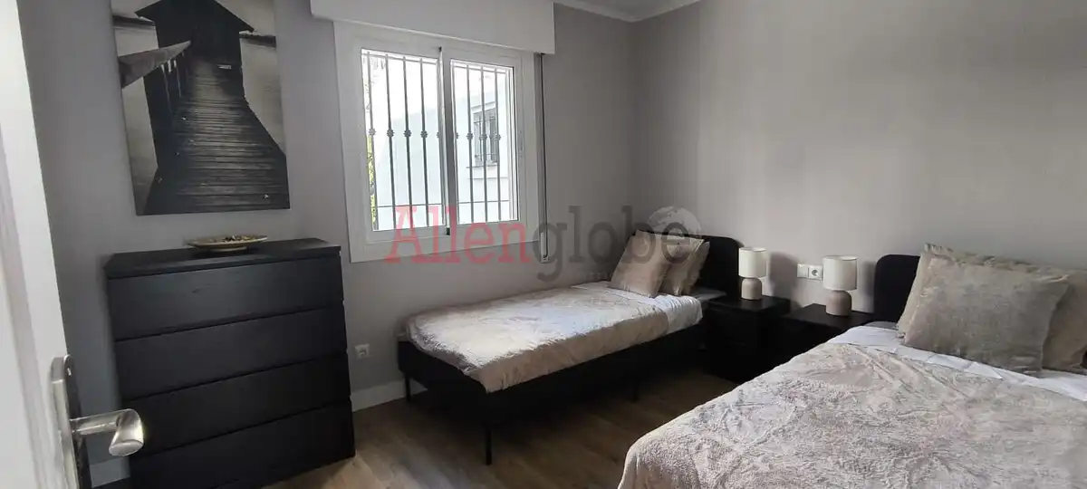 Terraced house with pool for sale in Avenida del Golf, imagen 14