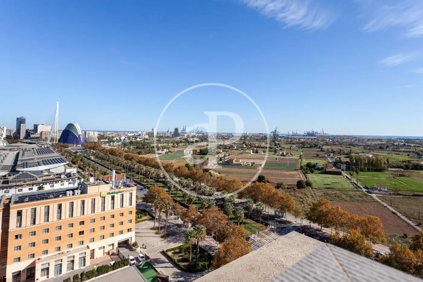 Vista exterior de Ático en venta en Valencia con Aire acondicionado, Calefacción y Terraza