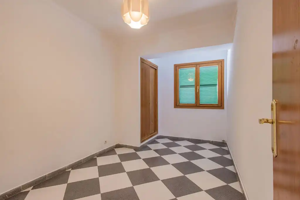 Flat for sale in C/ Pau , Manacor Centre