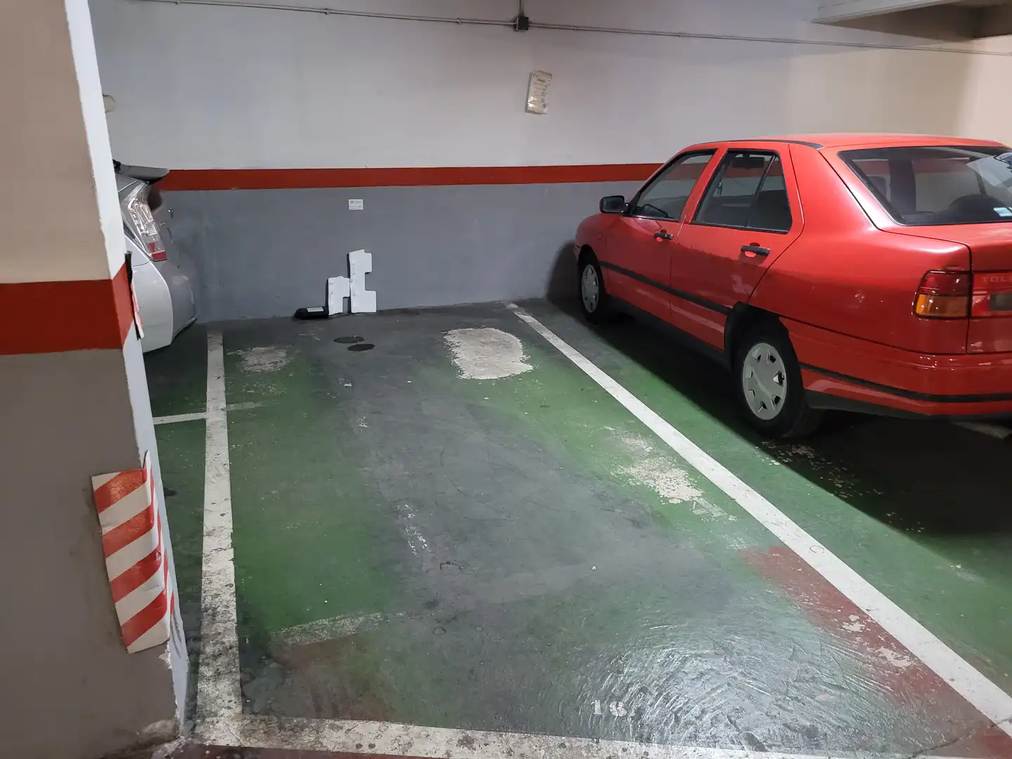 Einzelparkplatz zum Verkauf in Carrer Lluís Pascual Roca 49, imagen 2