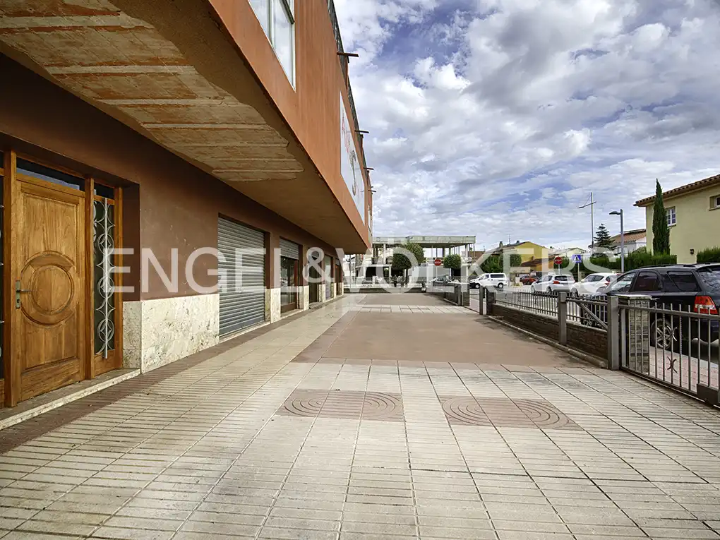 Local comercial en venta en Vilamalla, imagen 4