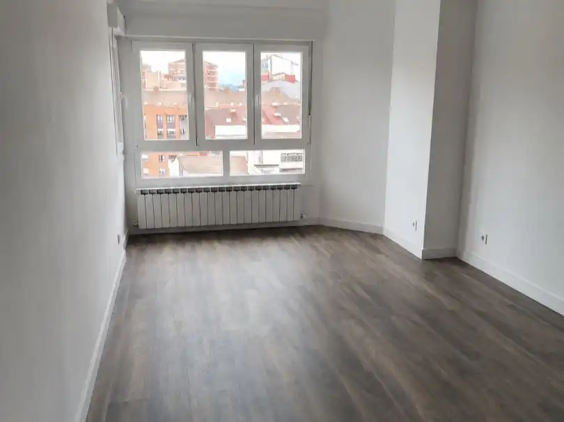 Flat for sale in Calle Miguel Servet, 1, La Calzada
