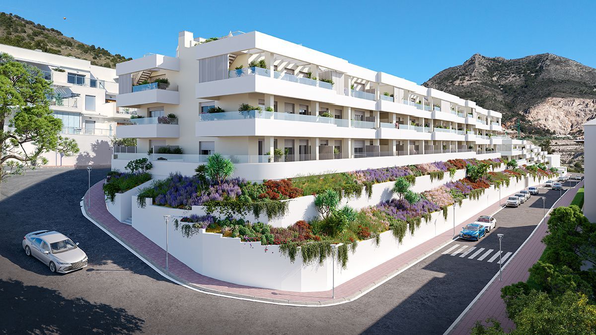 Vista exterior de Piso en venta en Benalmádena con Aire acondicionado, Calefacción y Terraza