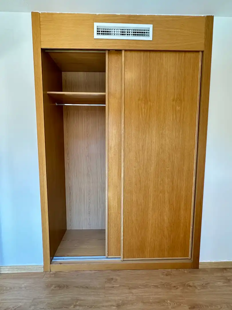 Bedroom of Flat for rent in Madrid  with Air Conditioner, Heating and Storage room