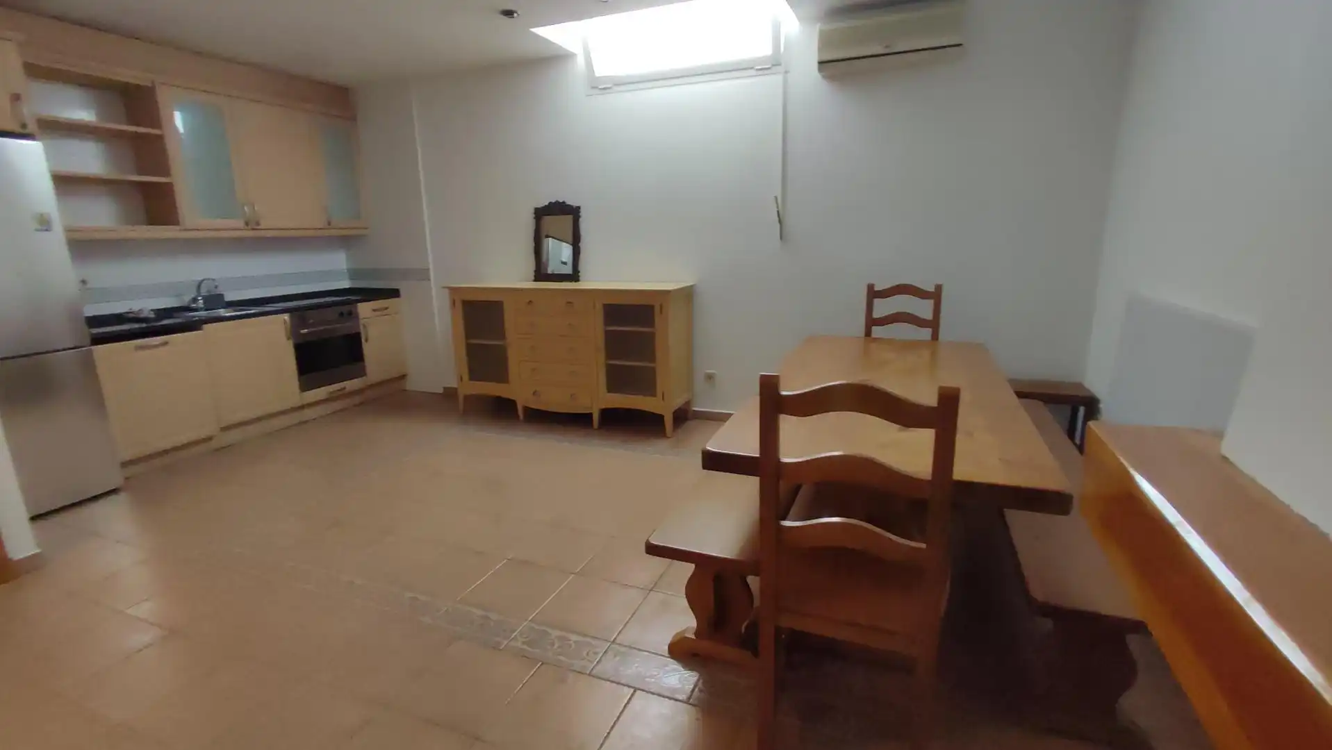 Cocina de Casa adosada de alquiler en Zaragoza con Aire acondicionado, Calefacción y Jardín privado