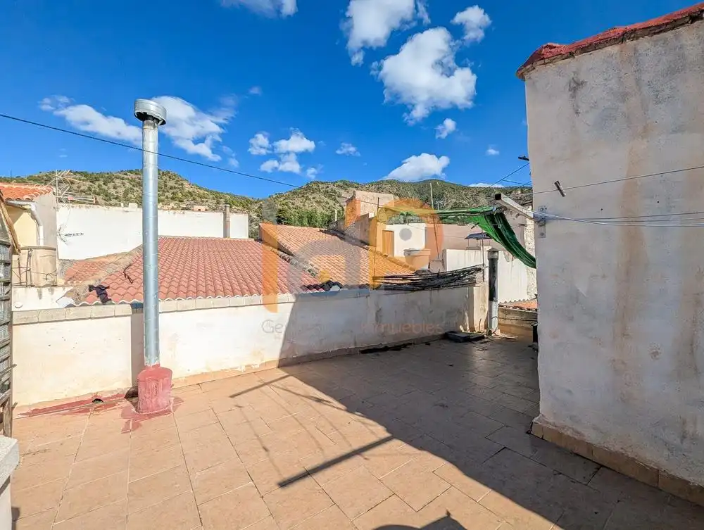 Vista exterior de Casa o xalet en venda en Urrácal