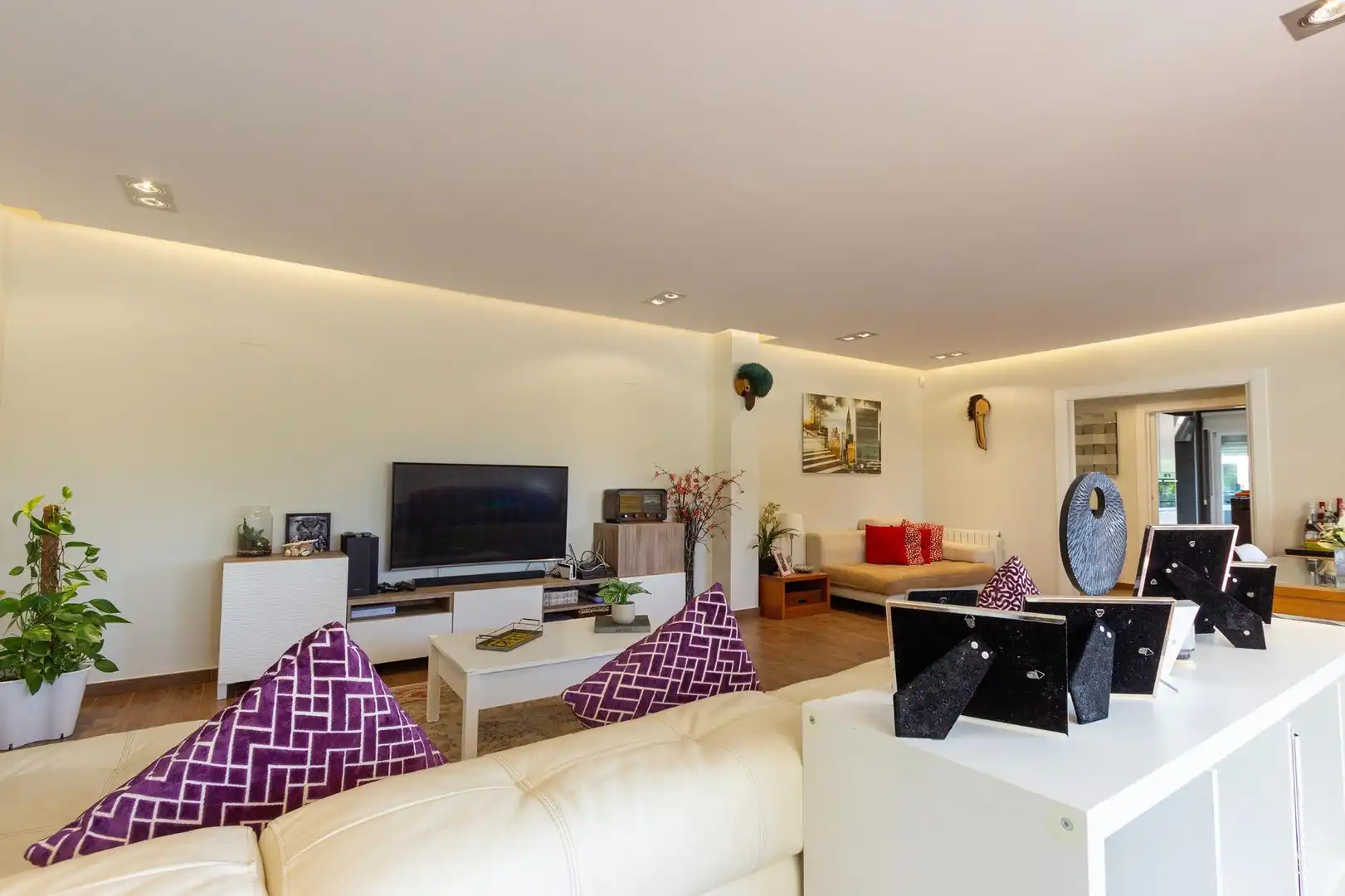 Sala d'estar de Casa o xalet en venda en Alicante / Alacant amb Calefacció, Jardí privat i Terrassa