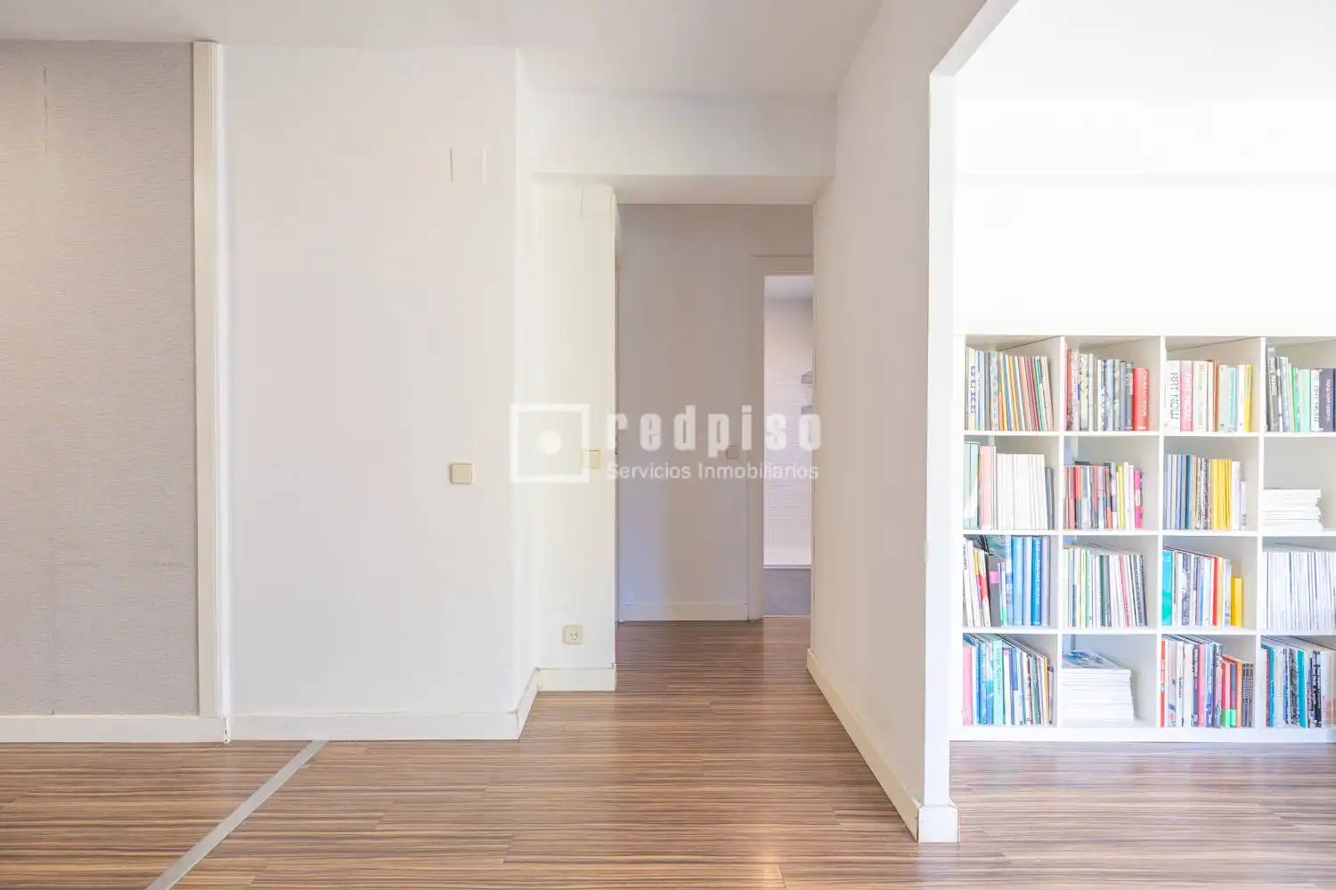 Wohnung zum Verkauf in Madrid mit Heizung, Privatgarten und Abstellraum