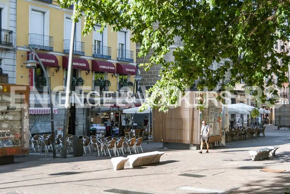 Vista exterior de Piso en venta en Madrid con Aire acondicionado y Calefacción