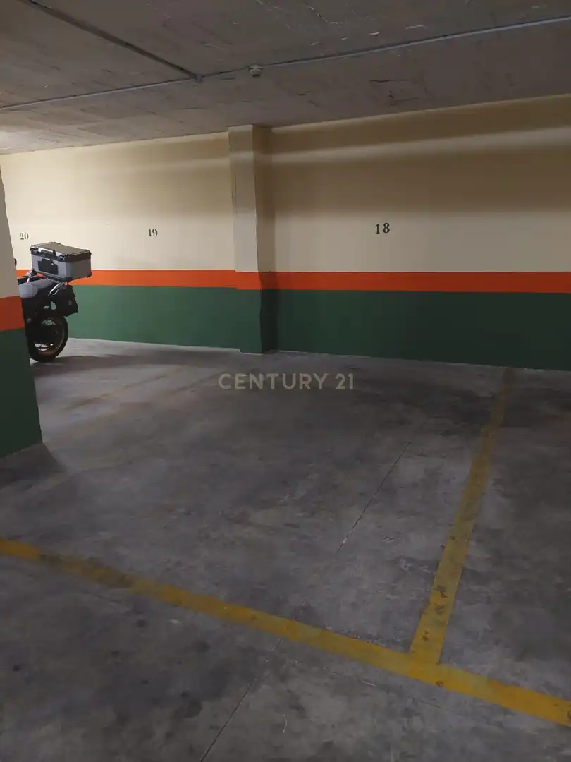 Parking of Apartments for sale in Benalmádena  with Air Conditioner and Balcony