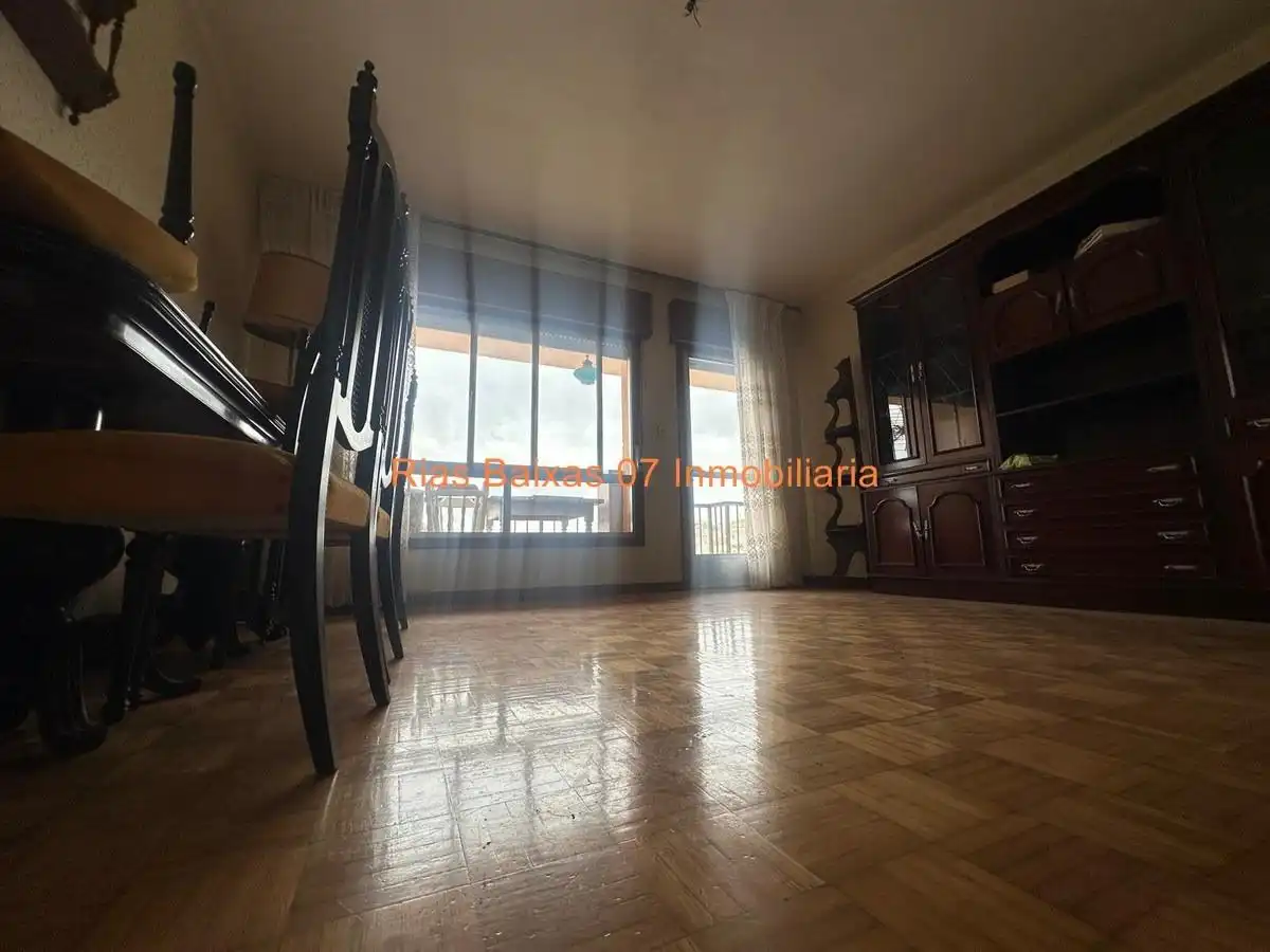 Sala d'estar de Casa o xalet en venda en Baiona