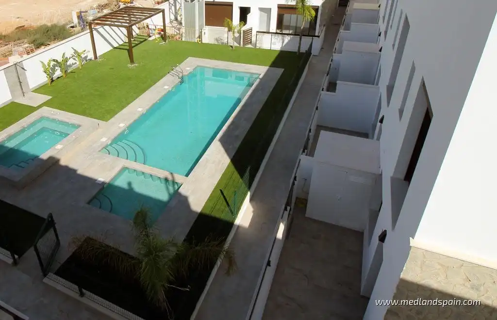 Adossat amb piscina en venda a Pilar de la Horadada ciudad, imagen 13