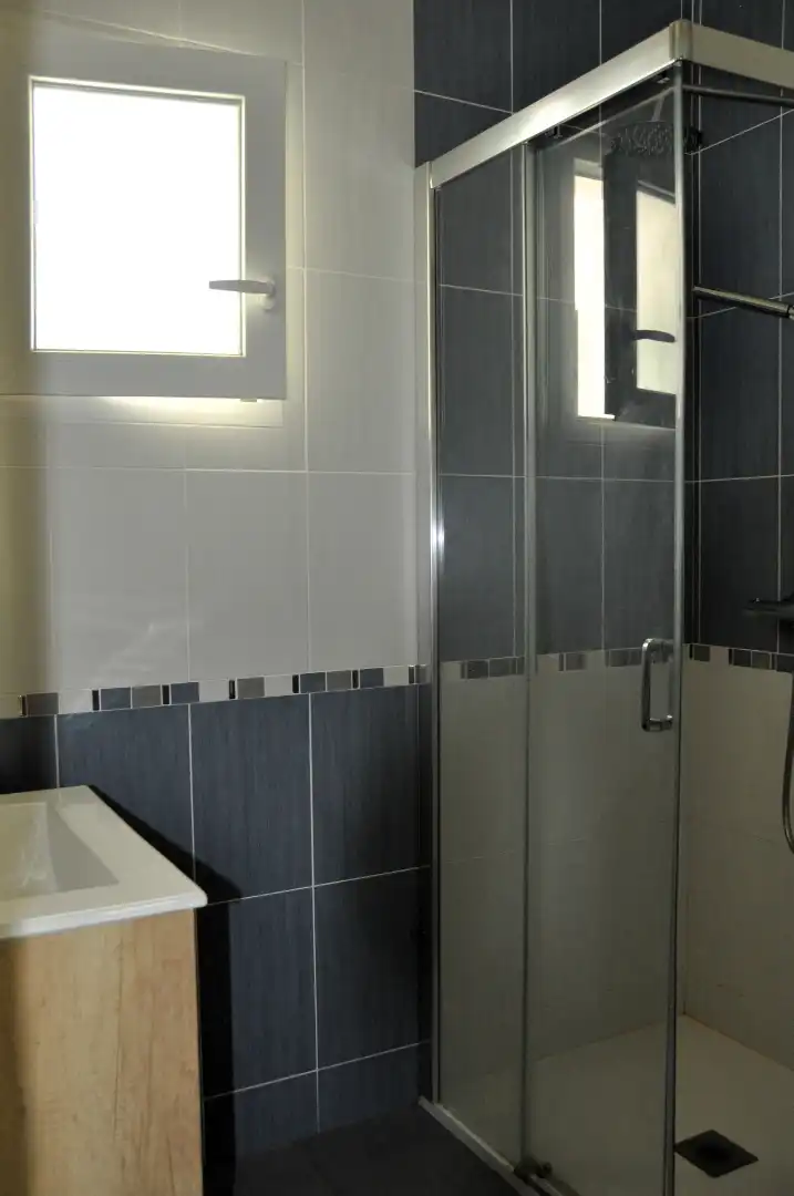 Baño de Casa o chalet en venta en Empuriabrava con Aire acondicionado, Calefacción y Jardín privado
