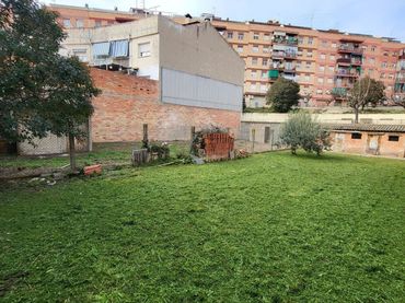 Terreny rústic en venda a Travesía la Tossa