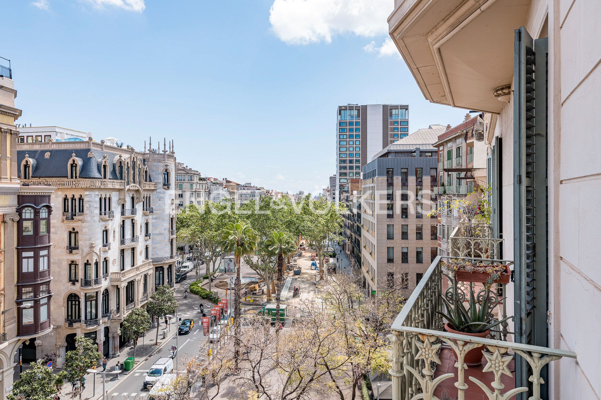 Vista exterior de Oficina en venda en  Barcelona Capital
