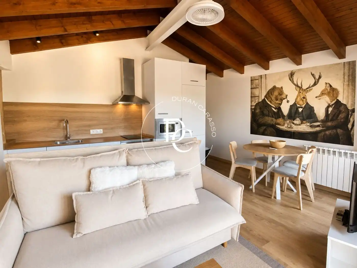 Sala de estar de Piso de alquiler en Bellver de Cerdanya con Aire acondicionado, Calefacción y Trastero
