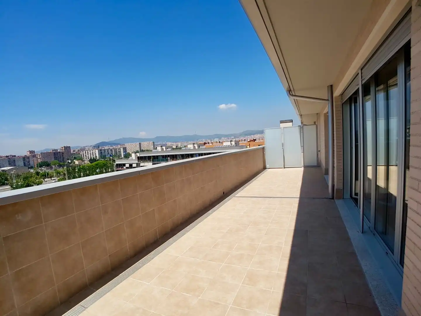 Terrassa de Àtic de lloguer en Sant Adrià de Besòs amb Aire condicionat, Calefacció i Parquet