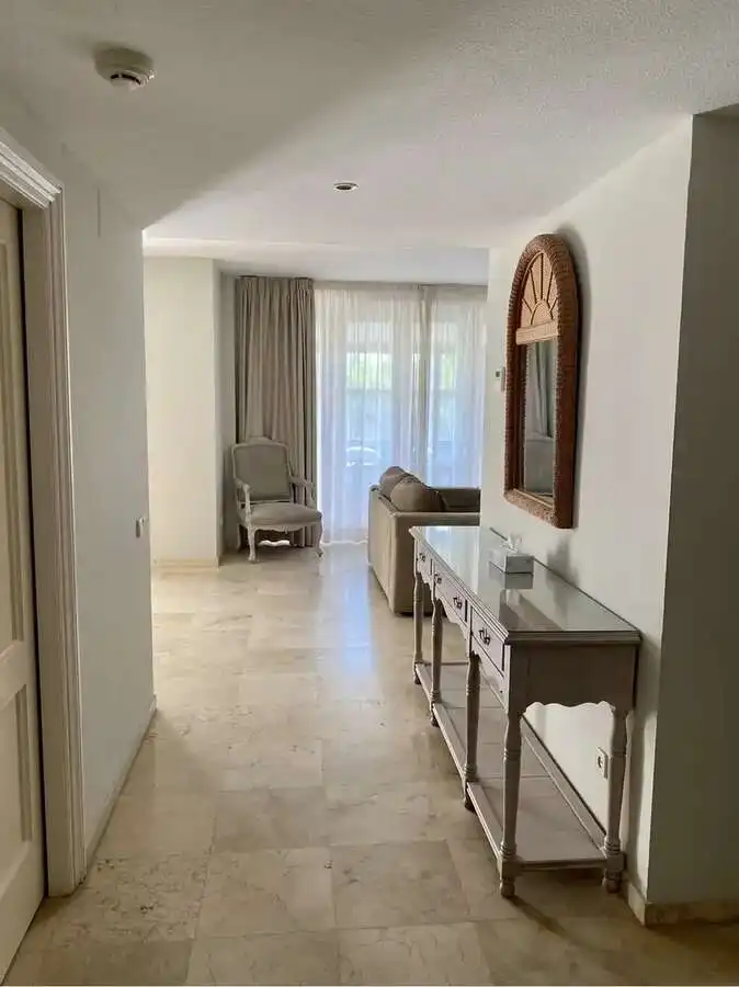 Living room of Flat for sale in Marbella  with Terrace and Swimming Pool
