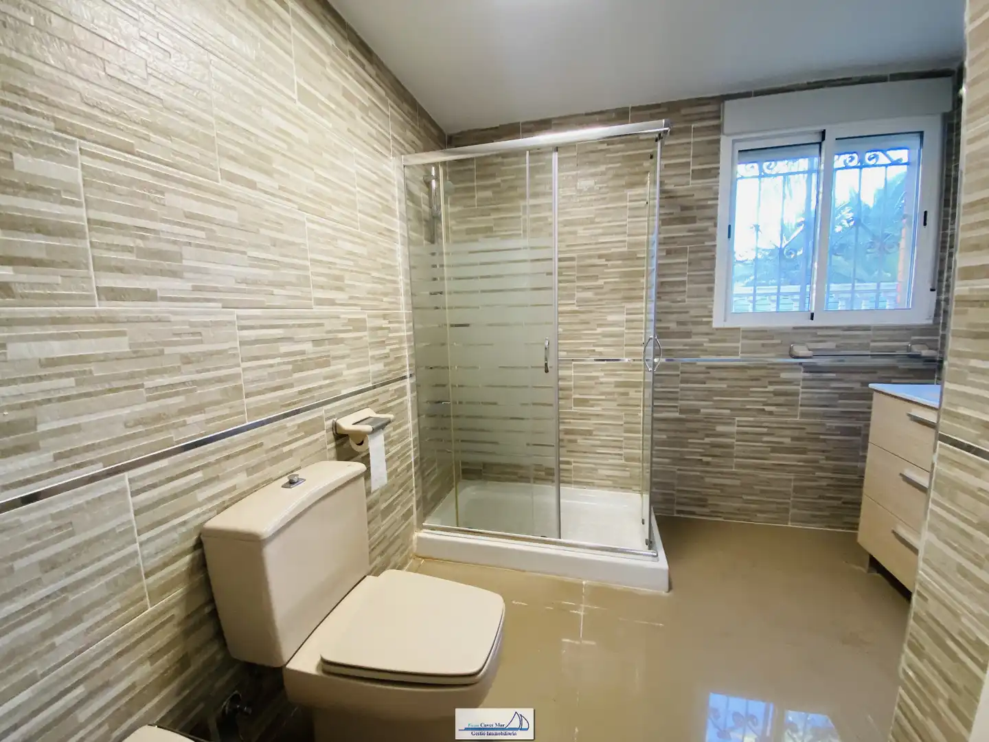 Bathroom of Houses for sale in Cambrils  with Air Conditioner, Heating and Private garden