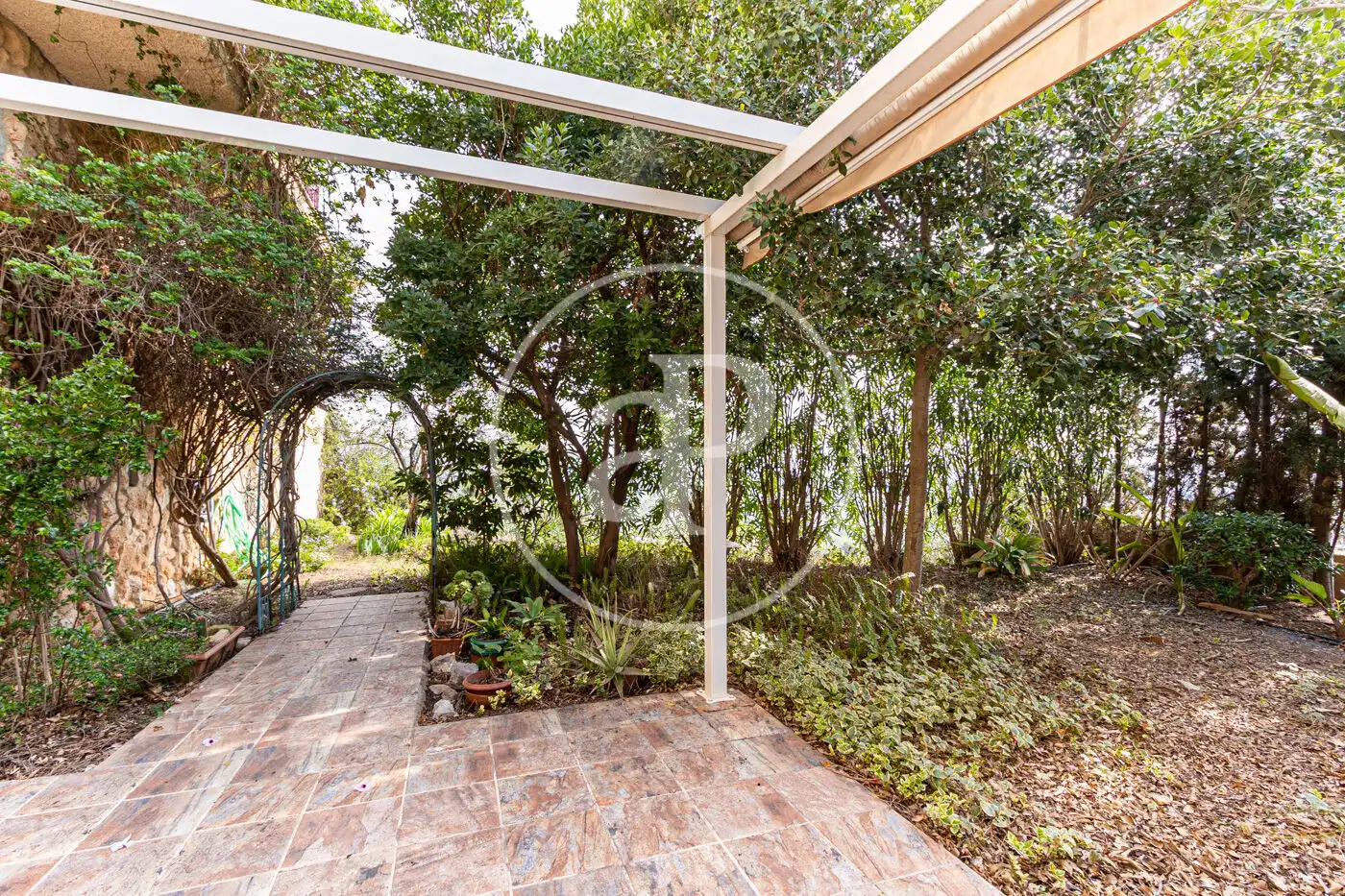 Garden of Houses for sale in Torrent  with Air Conditioner, Heating and Private garden