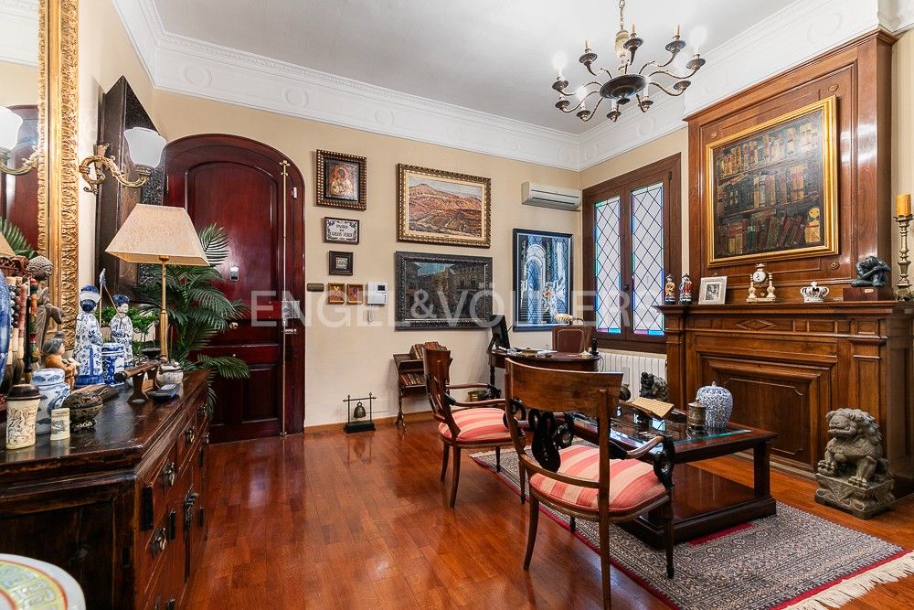 Living room of Apartment for sale in  Valencia Capital  with Air Conditioner, Heating and Parquet flooring