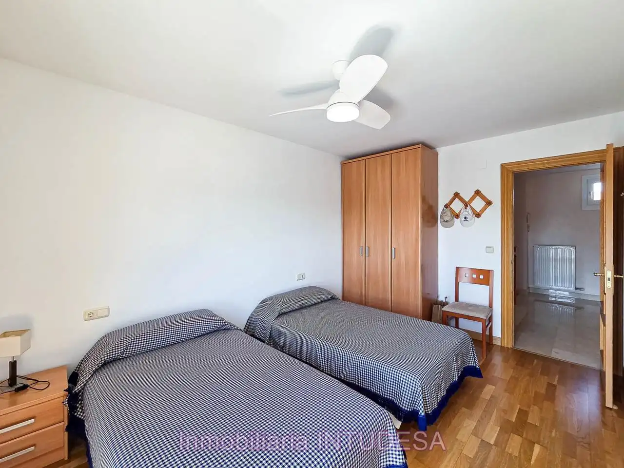 Habitación de Casa adosada en venta en Murchante con Calefacción, Jardín privado y Parquet