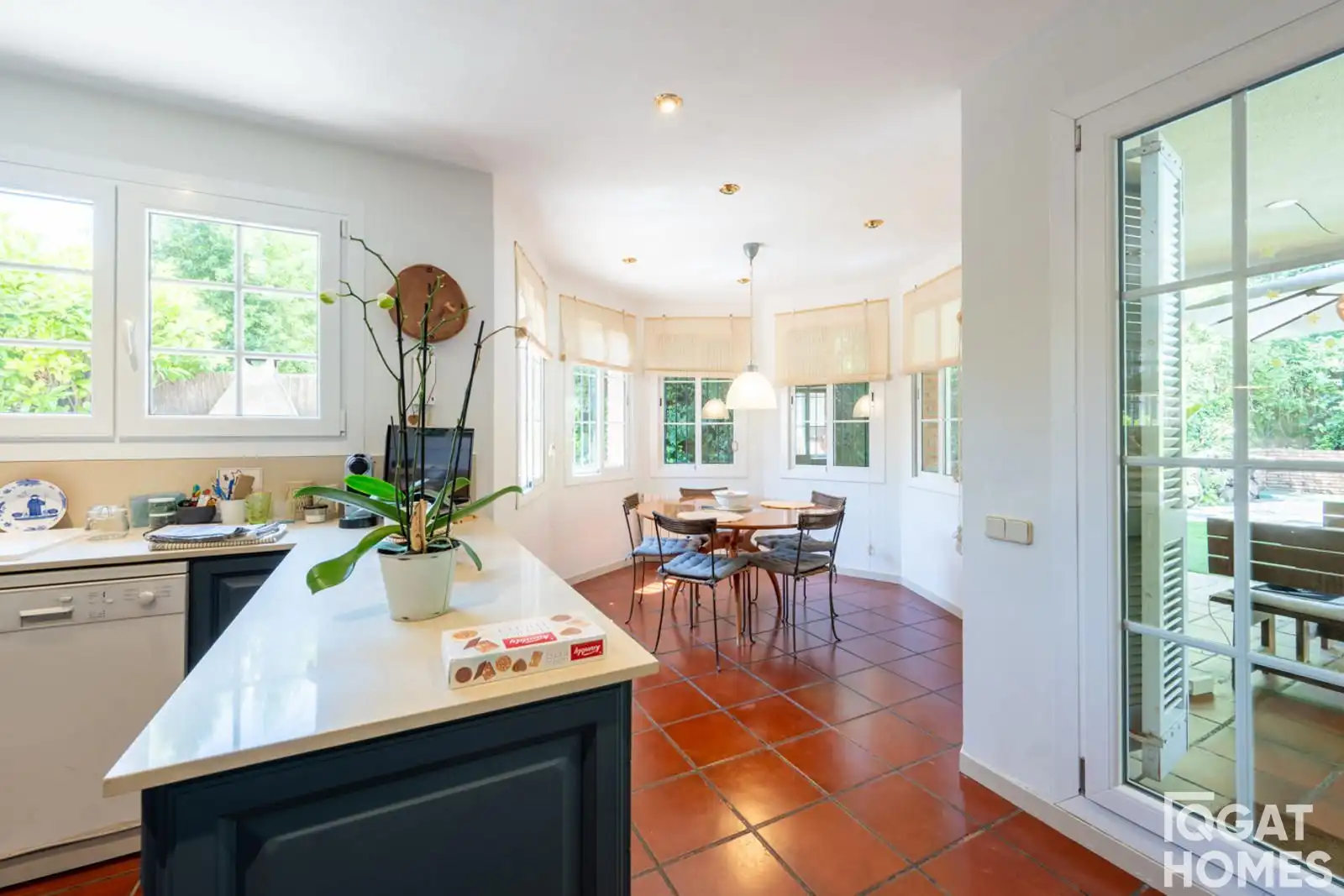 Kitchen of Houses for sale in Sant Cugat del Vallès  with Heating, Terrace and Storage room