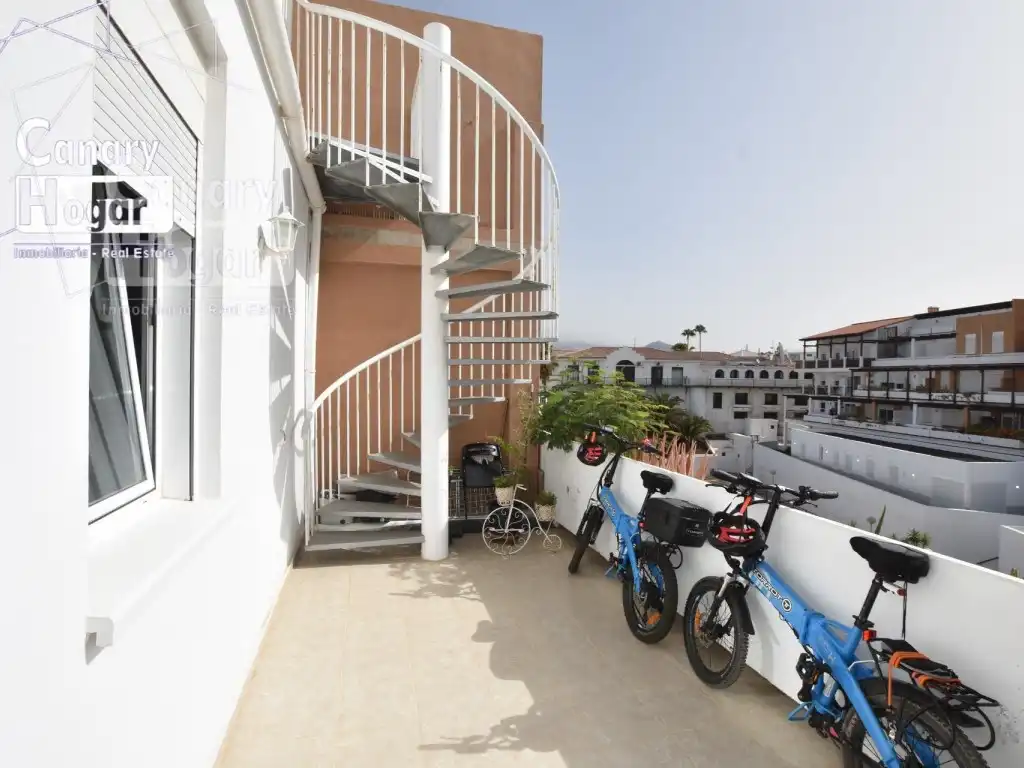 Terrasse von Dachboden zum Verkauf in San Miguel de Abona mit Heizung, Privatgarten und Balkon