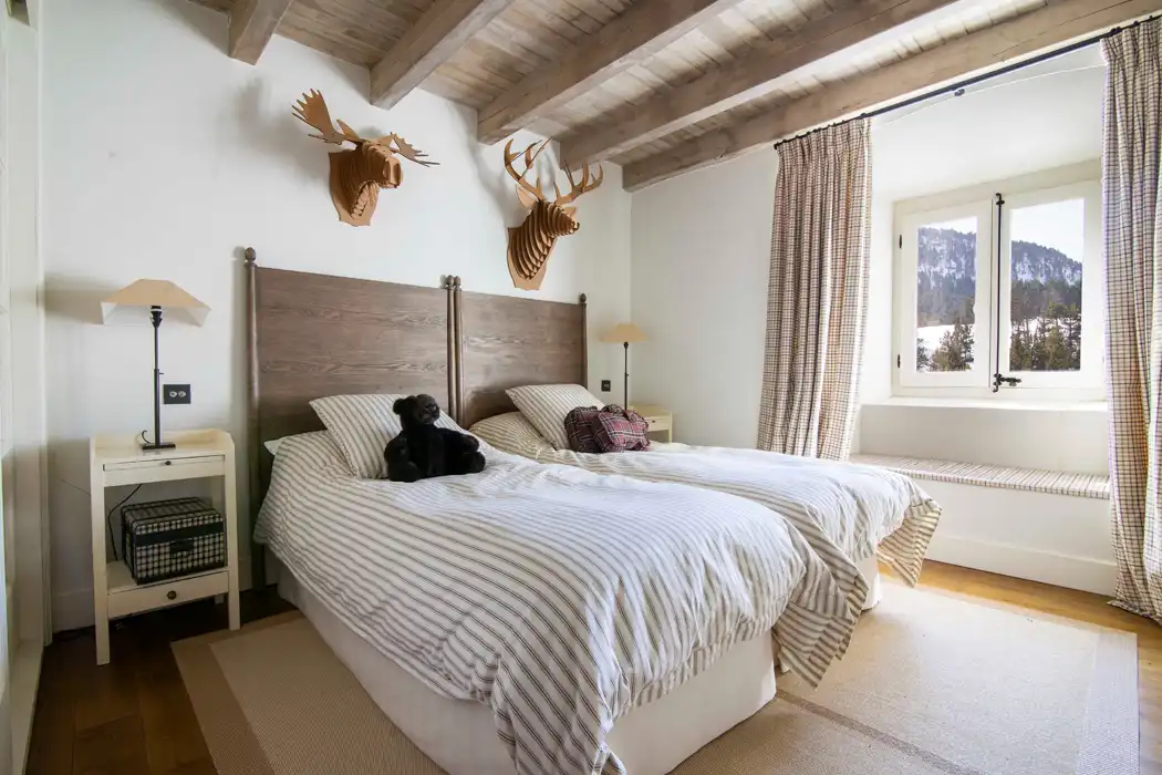 Dormitori de Casa o xalet en venda en Naut Aran amb Calefacció, Jardí privat i Parquet