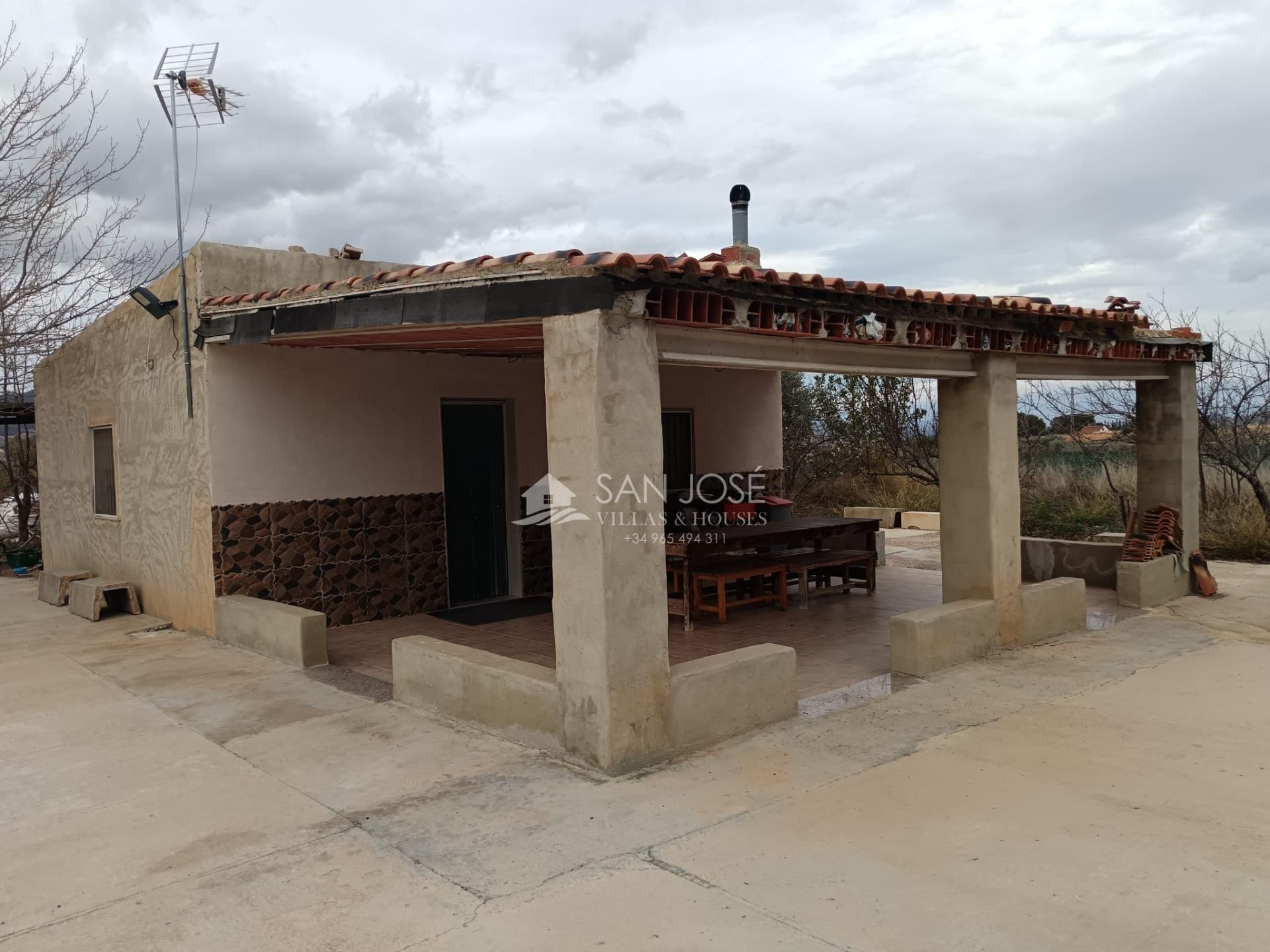 Terrace of House or chalet for sale in La Romana  with Air Conditioner, Private garden and Terrace