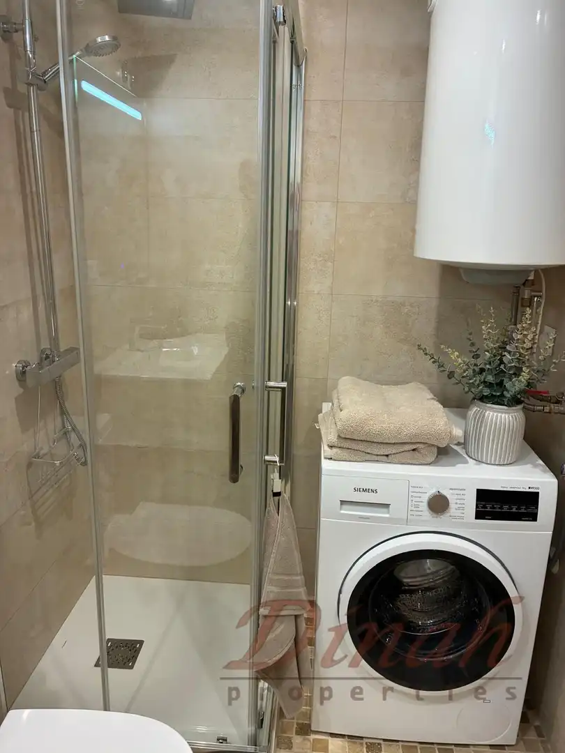 Baño de Apartamento de alquiler en Altea con Aire acondicionado, Calefacción y Amueblado