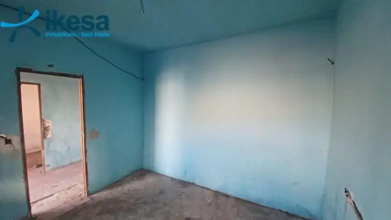 Casa adosada en venda a Paterna del Campo